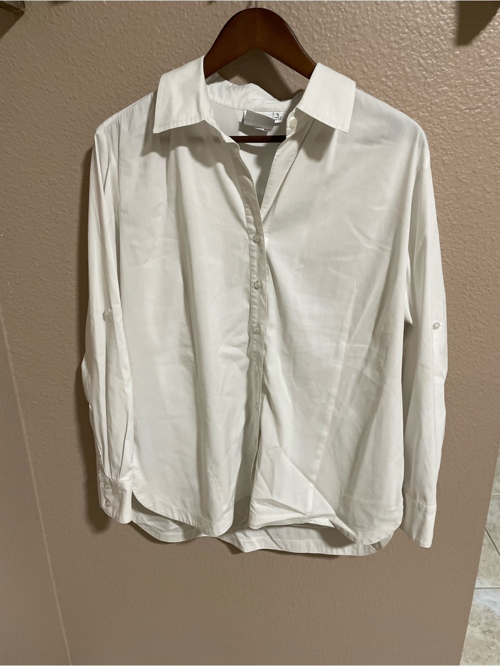 Women’s Long-Sleeve White Dress Shirt - Clean Collared Button-Up